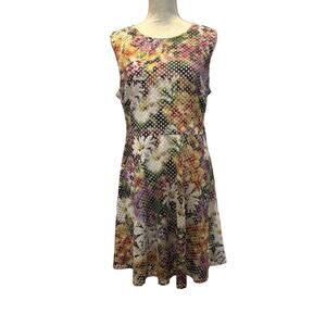 EUC Beige by ECI Women’s Floral Textured Fit & Flare Cocktail Dress Size Large
